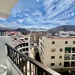 Cristianos Oasis, Modern Beachside Duplex Los Cristianos (Tenerife)