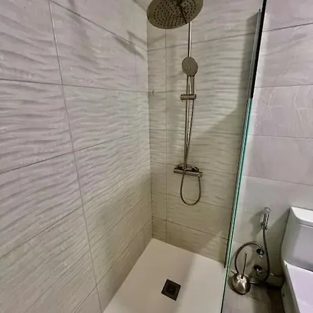 Cristianos Oasis, Modern Beachside Duplex