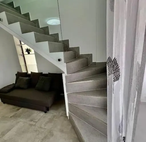 Cristianos Oasis, Modern Beachside Duplex *