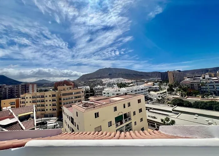 Apartmán Cristianos Oasis, Modern Beachside Duplex Los Cristianos (Tenerife)