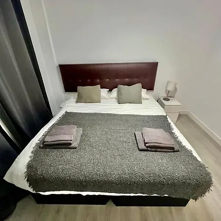 Cristianos Oasis, Modern Beachside Duplex * Los Cristianos (Tenerife)